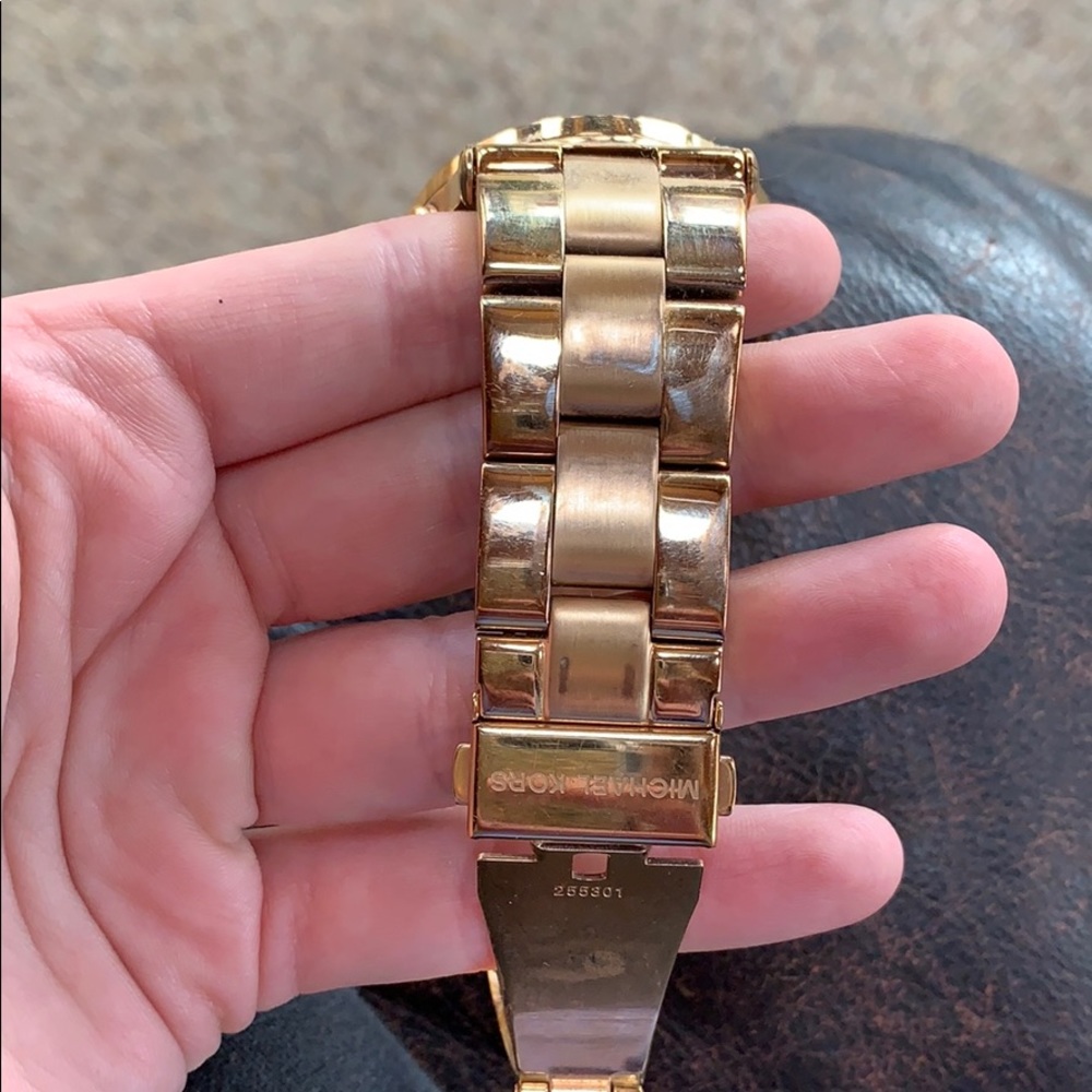 Michael kors Watch - Picture 4 of 4